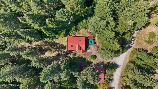 $750,000 | 18400 West Holliday Way, Hauser, ID 83854