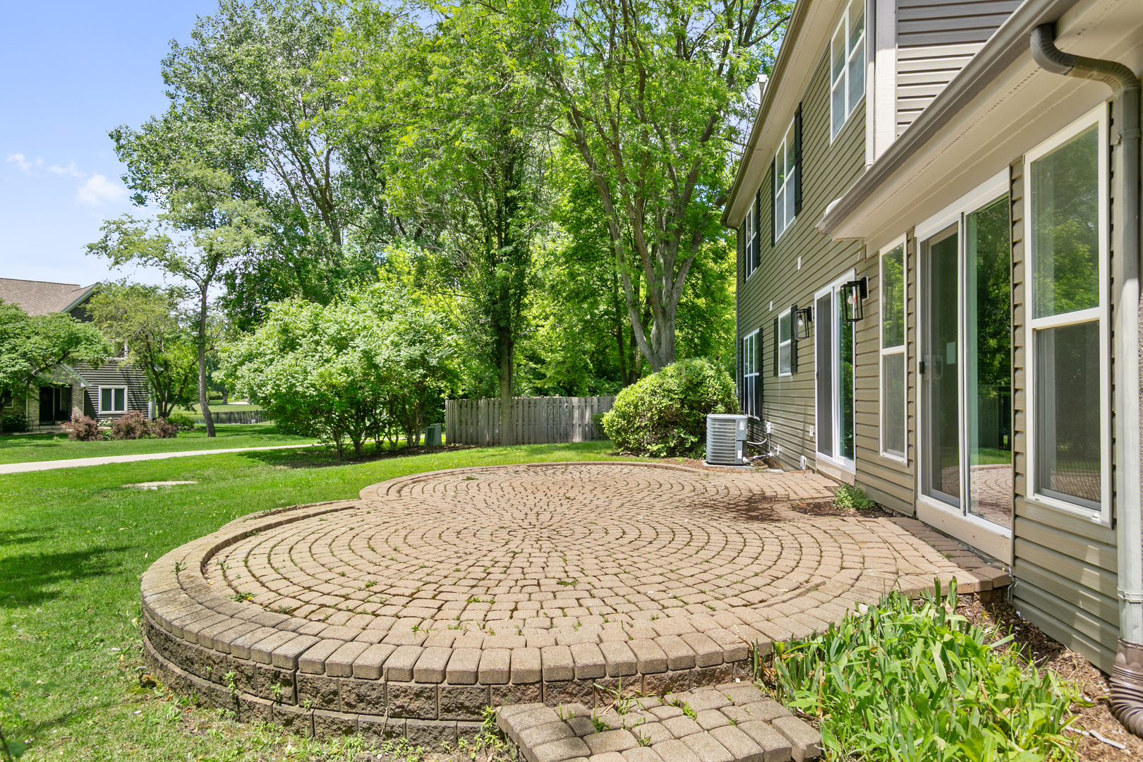 600 Brookstone Road Grayslake, IL 60030 - Photo 4 of 33