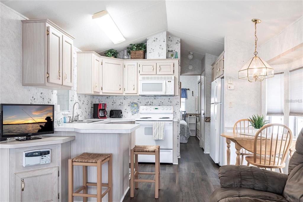 1604 North Manatee Loop Punta Gorda, FL 33950 - Photo 3 of 18