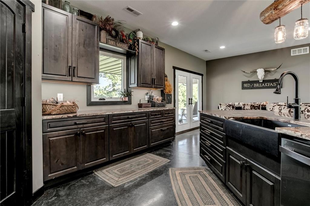 1982 Indiana Road Ottawa, KS 66067 - Photo 12 of 70