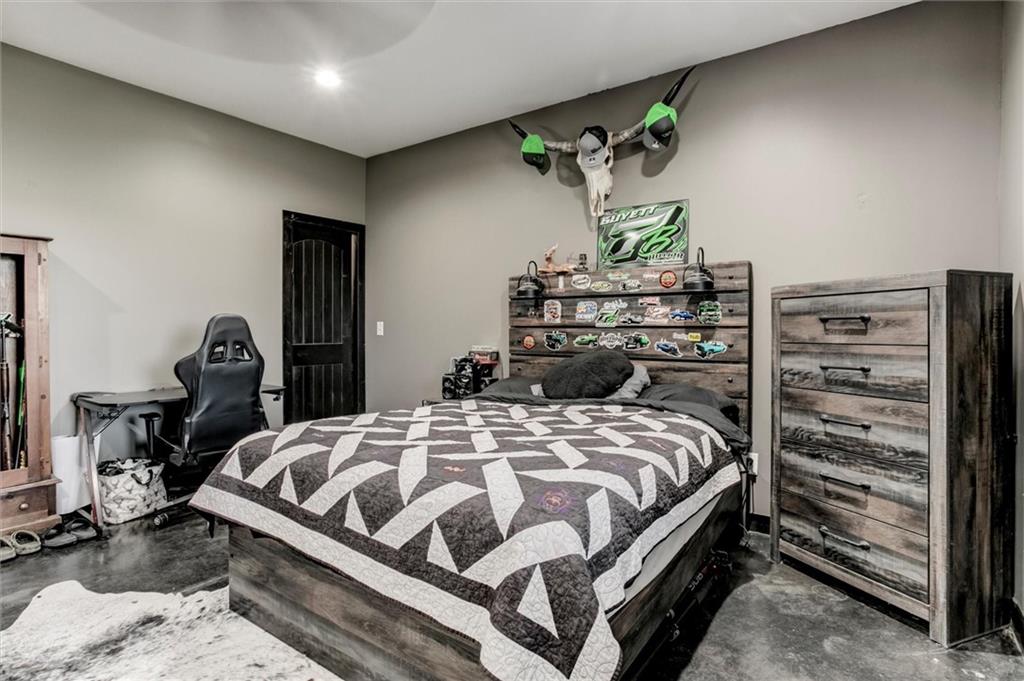 1982 Indiana Road Ottawa, KS 66067 - Photo 21 of 70