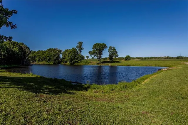$1,150,000 | 1982 Indiana Road, Ottawa, KS 66067