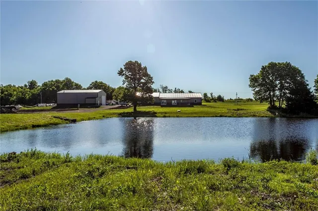 $1,150,000 | 1982 Indiana Road, Ottawa, KS 66067