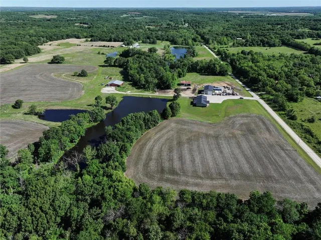 $1,150,000 | 1982 Indiana Road, Ottawa, KS 66067