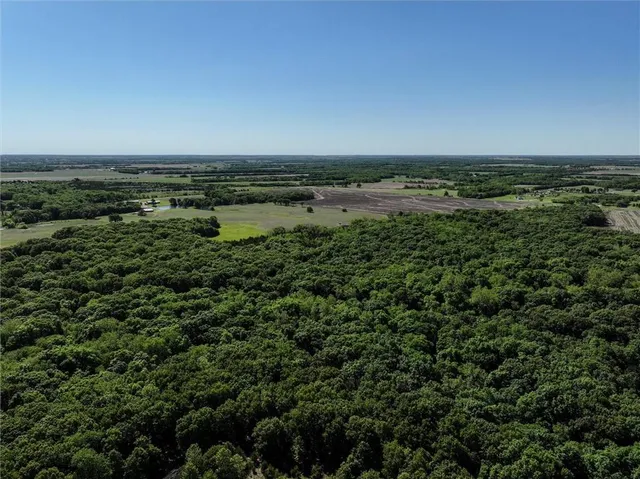 $1,150,000 | 1982 Indiana Road, Ottawa, KS 66067