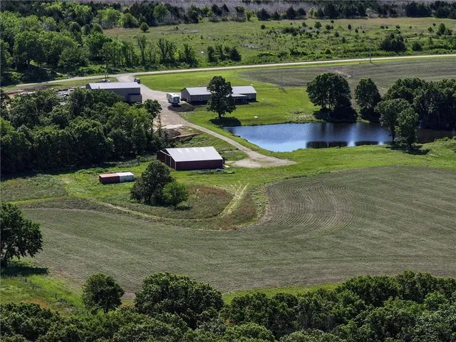 $1,150,000 | 1982 Indiana Road, Ottawa, KS 66067