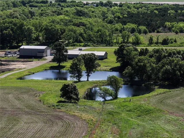$1,150,000 | 1982 Indiana Road, Ottawa, KS 66067