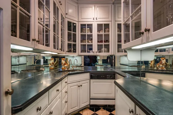 $1,895,000 | 30 Meeting House Lane, Madison, CT 06443