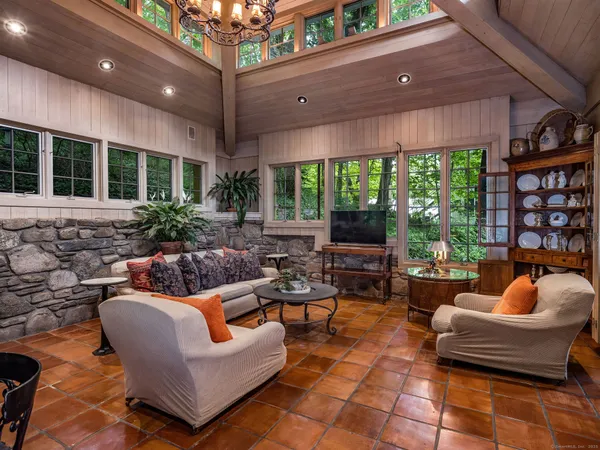 $1,895,000 | 30 Meeting House Lane, Madison, CT 06443