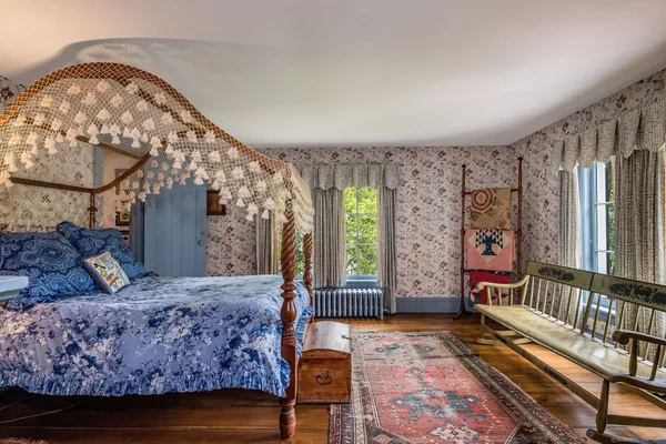 $1,895,000 | 30 Meeting House Lane, Madison, CT 06443