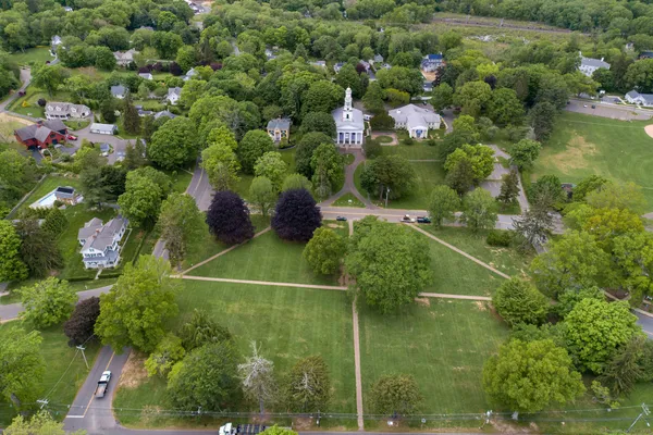 $1,895,000 | 30 Meeting House Lane, Madison, CT 06443