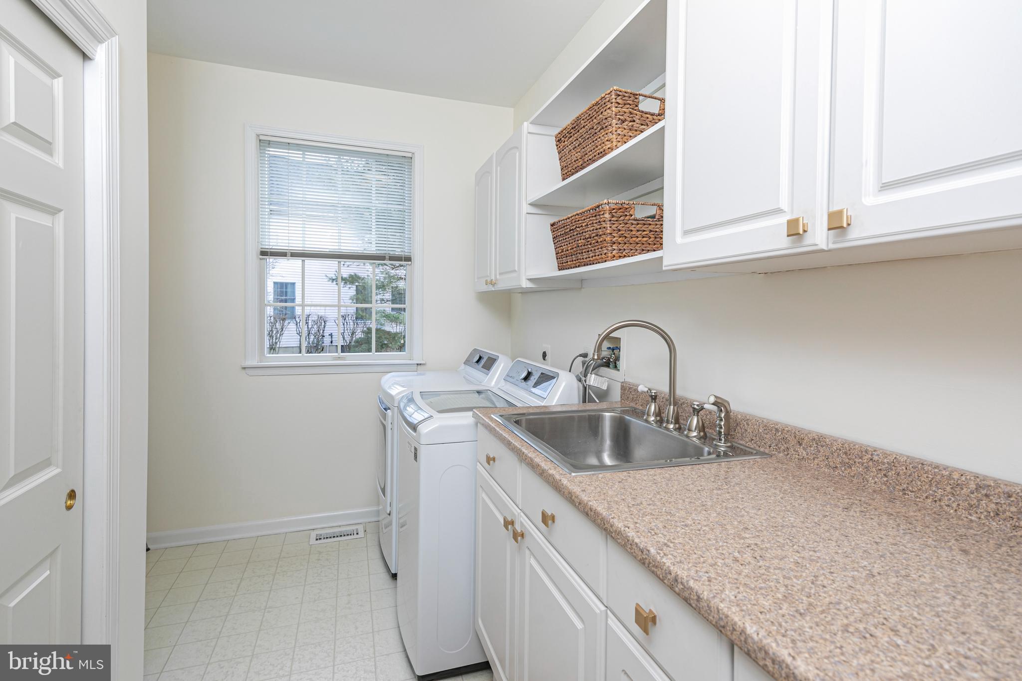 11 Seminole Road Skillman, NJ 08558 - Photo 22 of 42