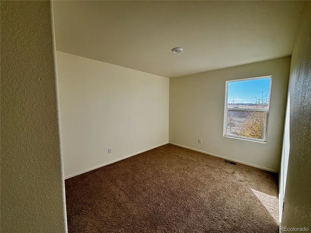 $3,000 | 47316 Lilac Avenue, Bennett, CO 80102