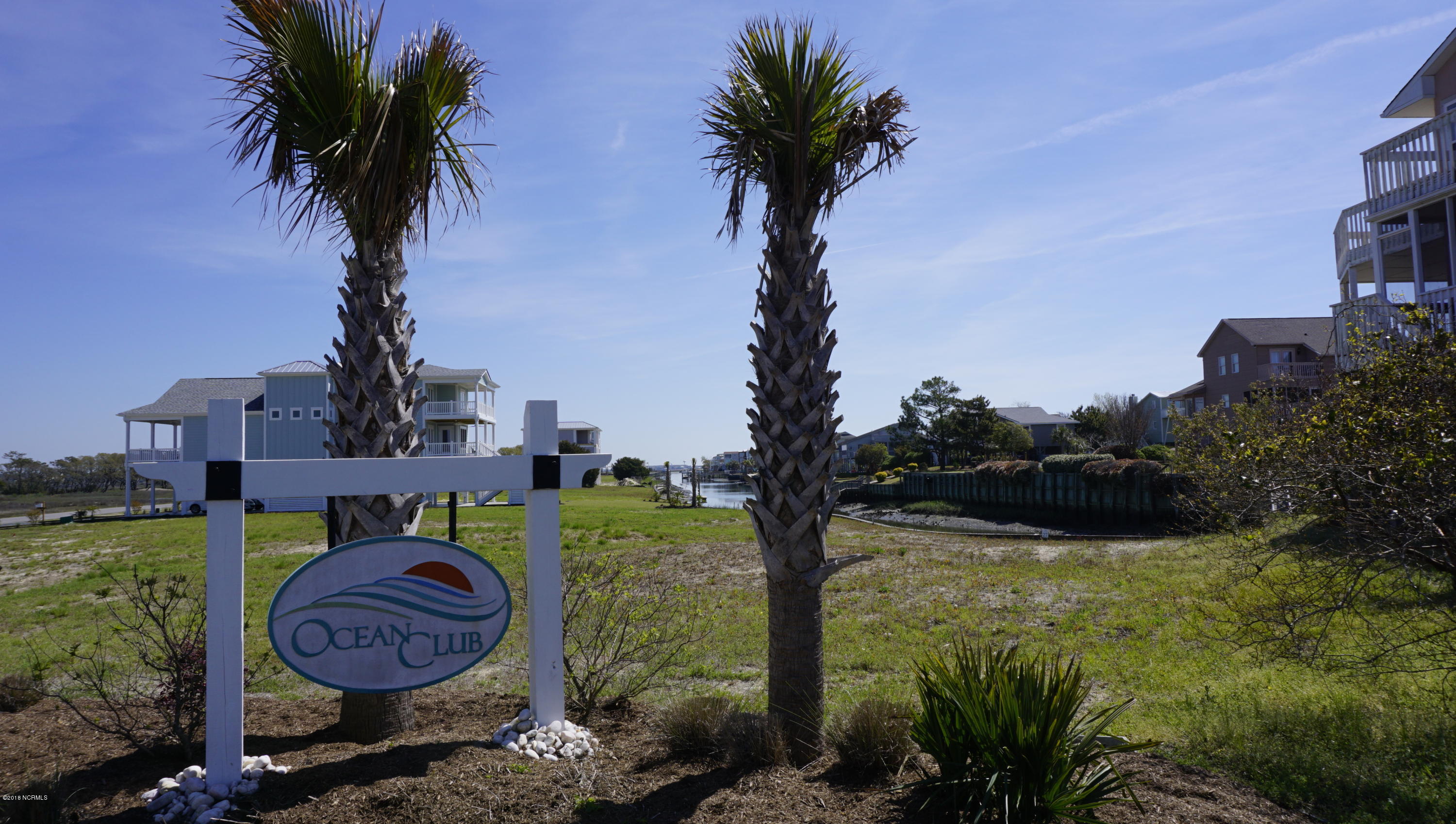 1318 Riverside Drive Sunset Beach, NC 28468 - Photo 2 of 13 _DSC4458