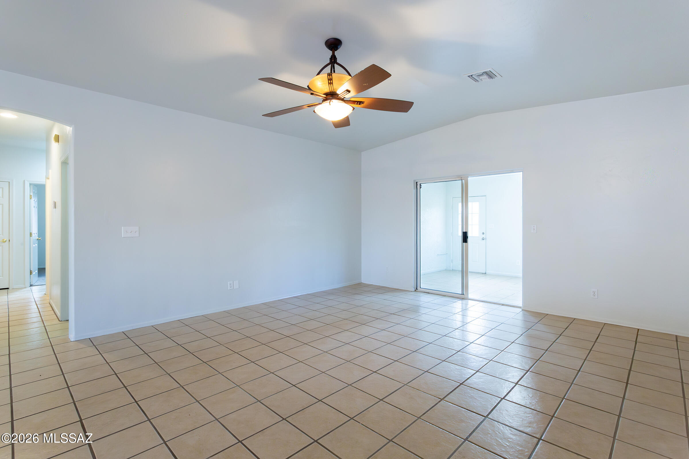 392 Falcon Court Rio Rico, AZ 85648 - Photo 12 of 49