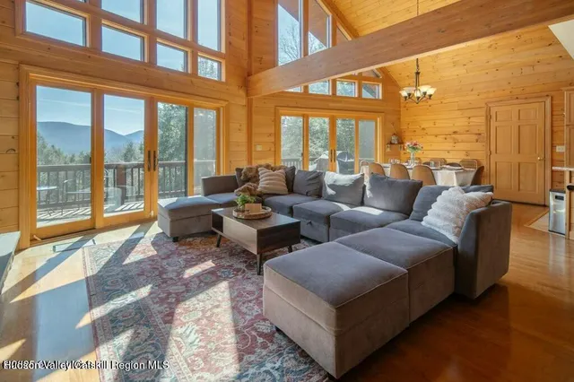 $1,020,000 | 101 Carl Road, Jewett, NY 12444