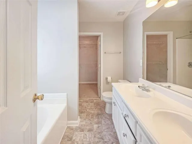 $1,950 | 4445 Brookridge Drive, Loganville, GA 30052