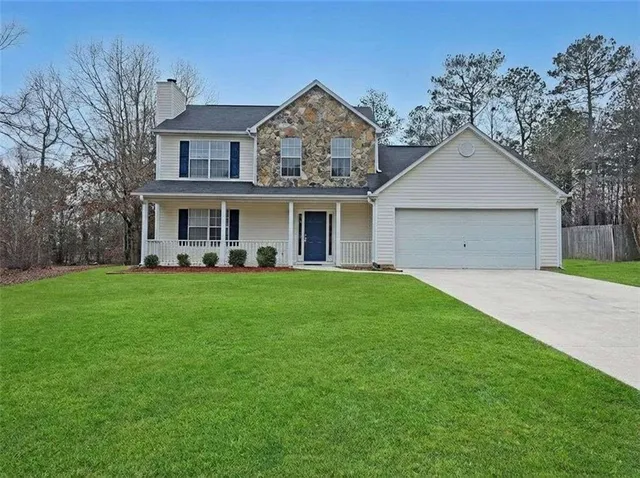 $1,950 | 4445 Brookridge Drive, Loganville, GA 30052