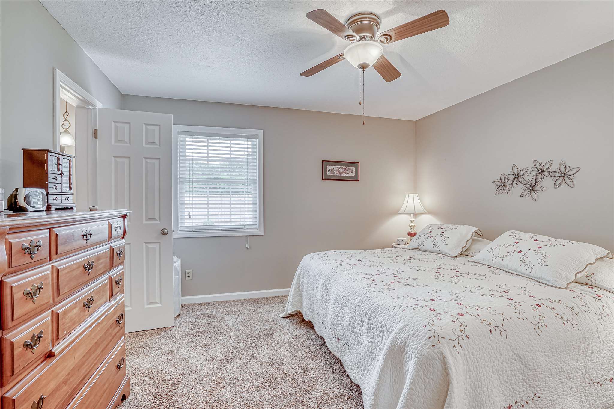 1527 Yorkshire Drive Decatur, IN 46733 - Photo 21 of 36
