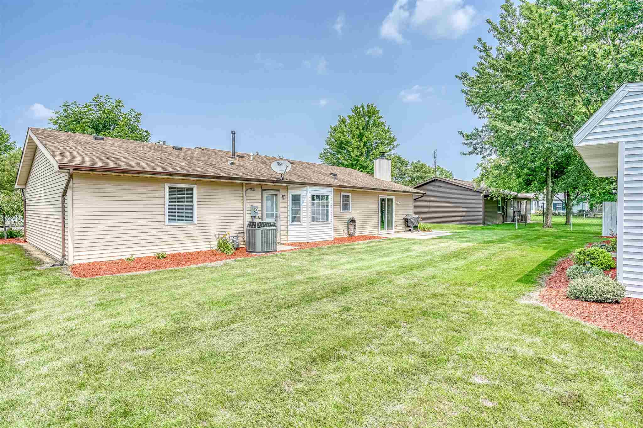 1527 Yorkshire Drive Decatur, IN 46733 - Photo 31 of 36