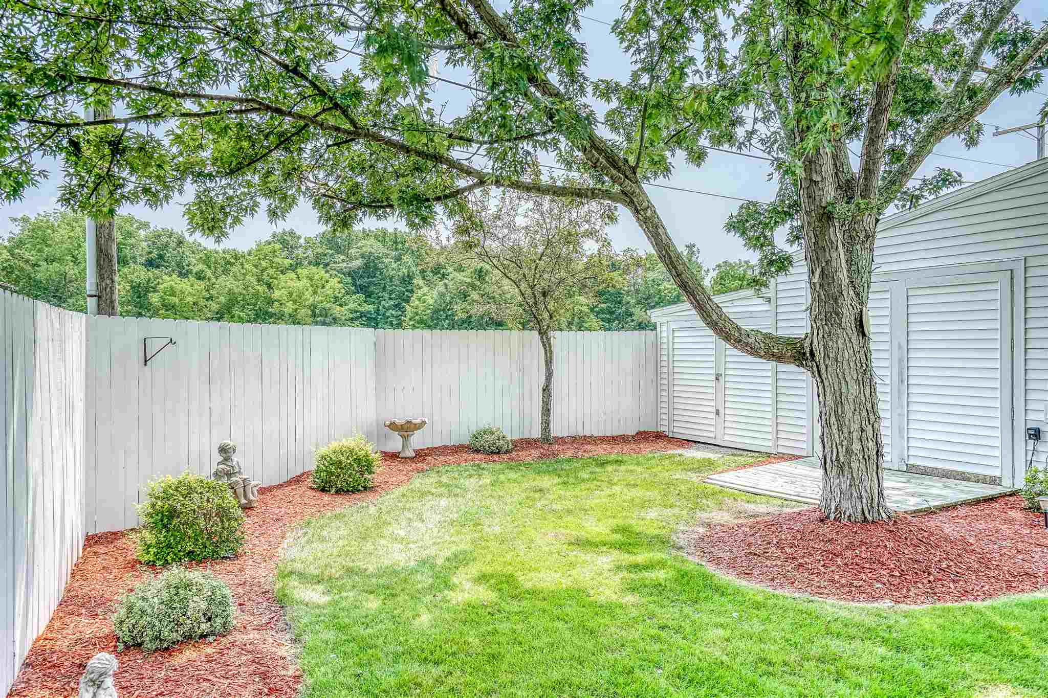 1527 Yorkshire Drive Decatur, IN 46733 - Photo 34 of 36