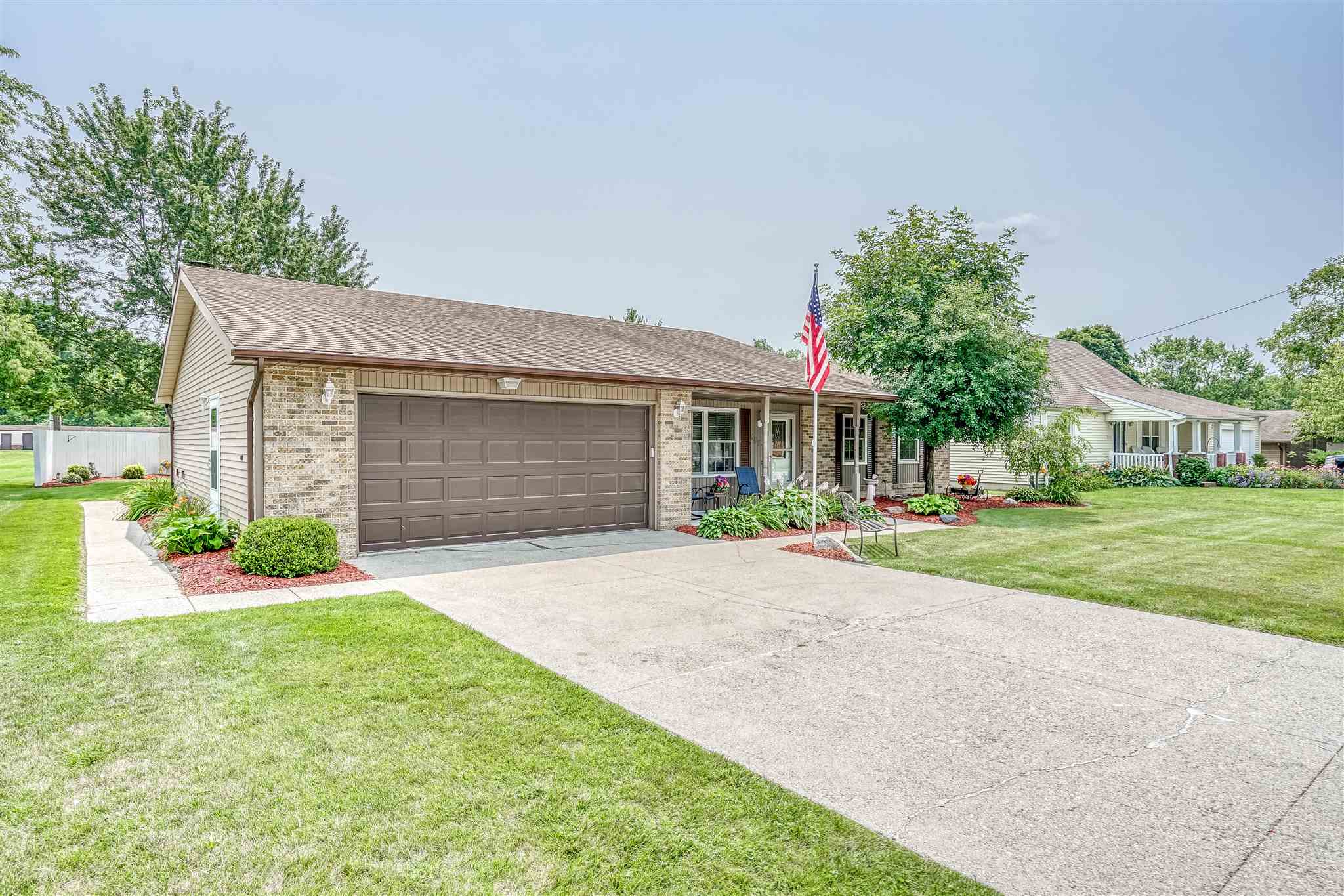 1527 Yorkshire Drive Decatur, IN 46733 - Photo 6 of 36
