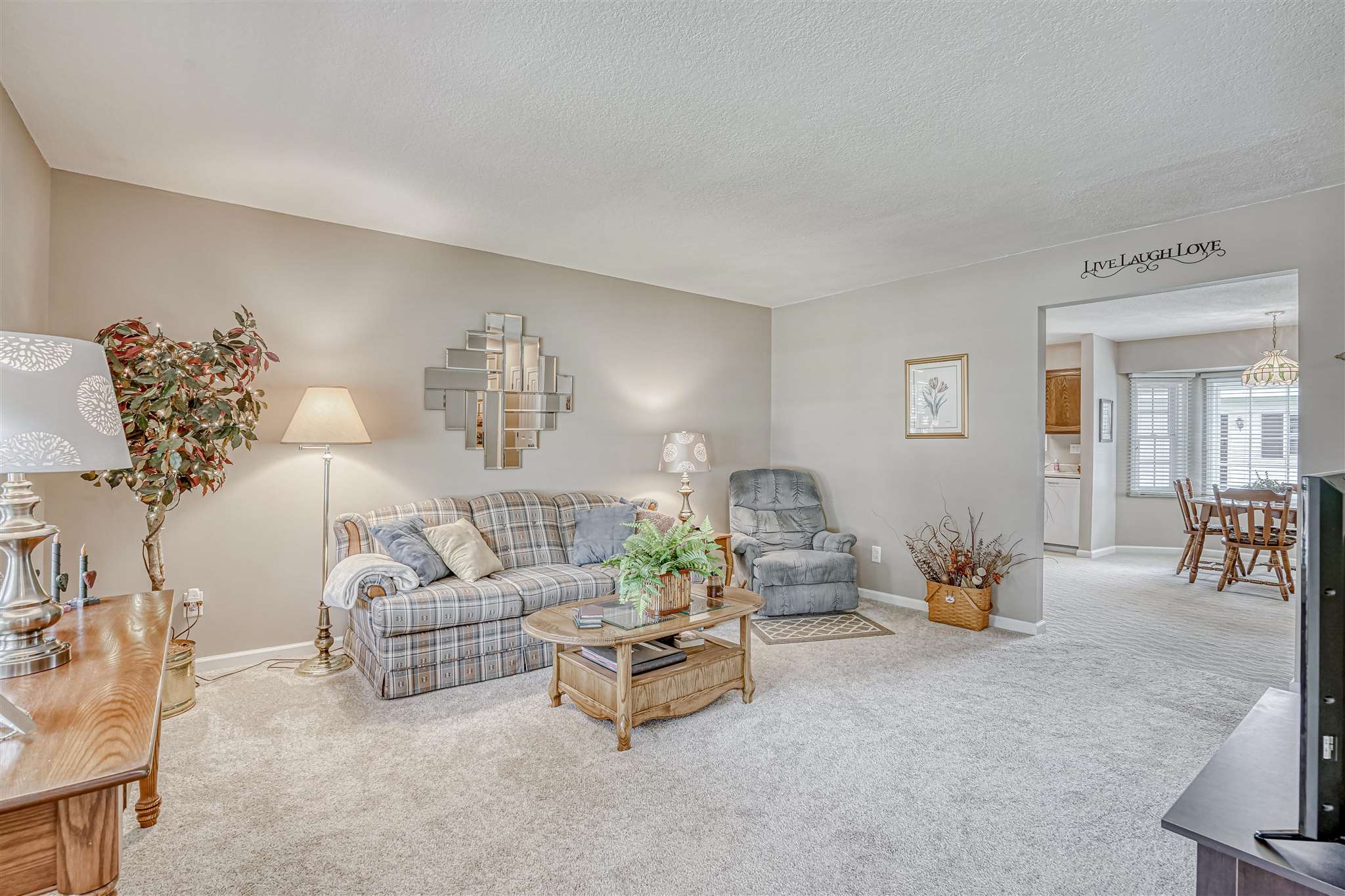 1527 Yorkshire Drive Decatur, IN 46733 - Photo 10 of 36