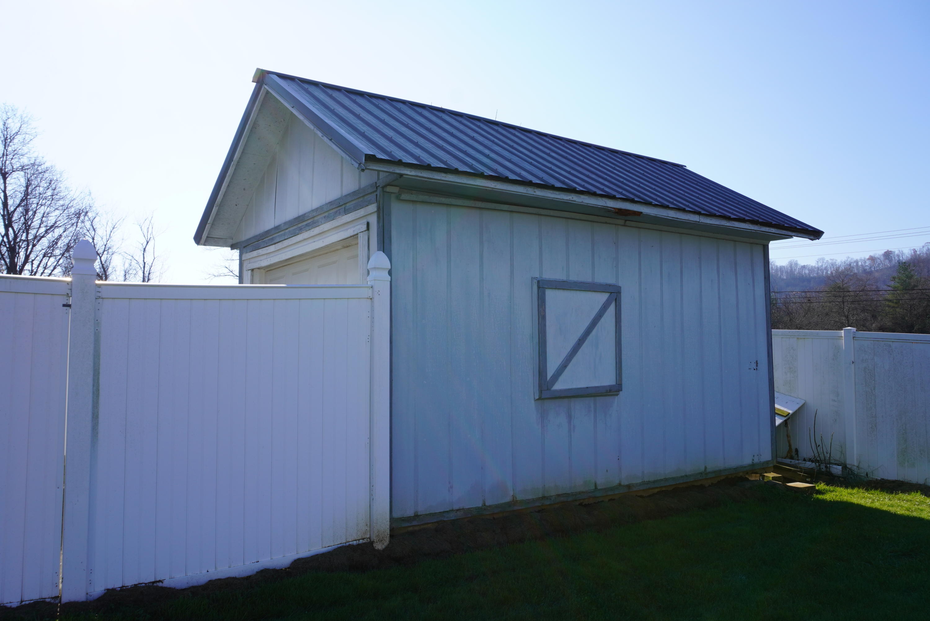 140 Ellis Street Bean Station, TN 37708 - Photo 20 of 26 ellis st - bean station (7)