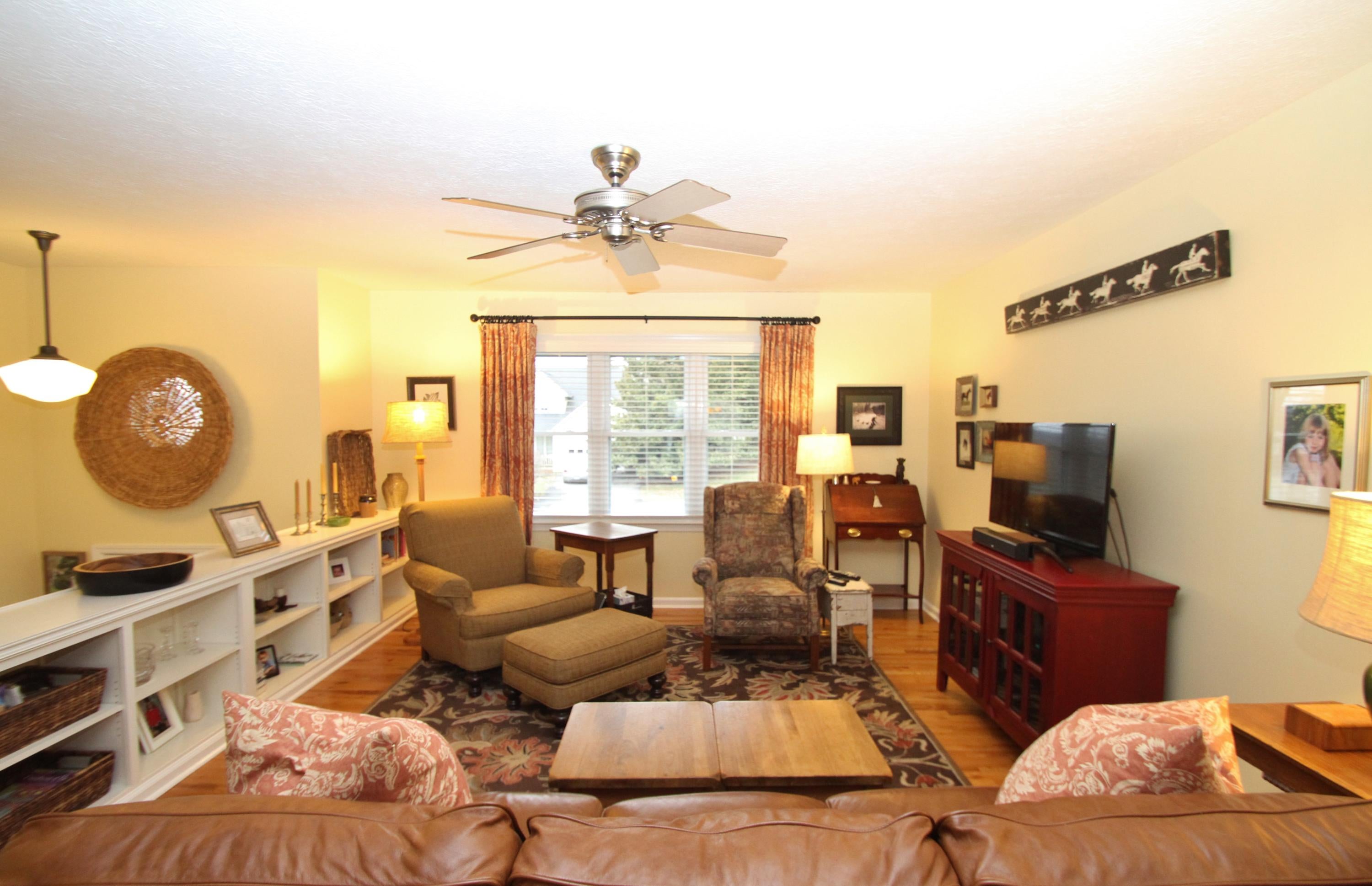 174 Crowfield Cir Road Lewisburg, WV 24901 - Photo 9 of 49 Gallery Image 9