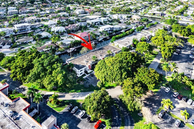 $359,000 | 3125 Northeast 48th Court, Unit 220, Lighthouse Point, FL 33064