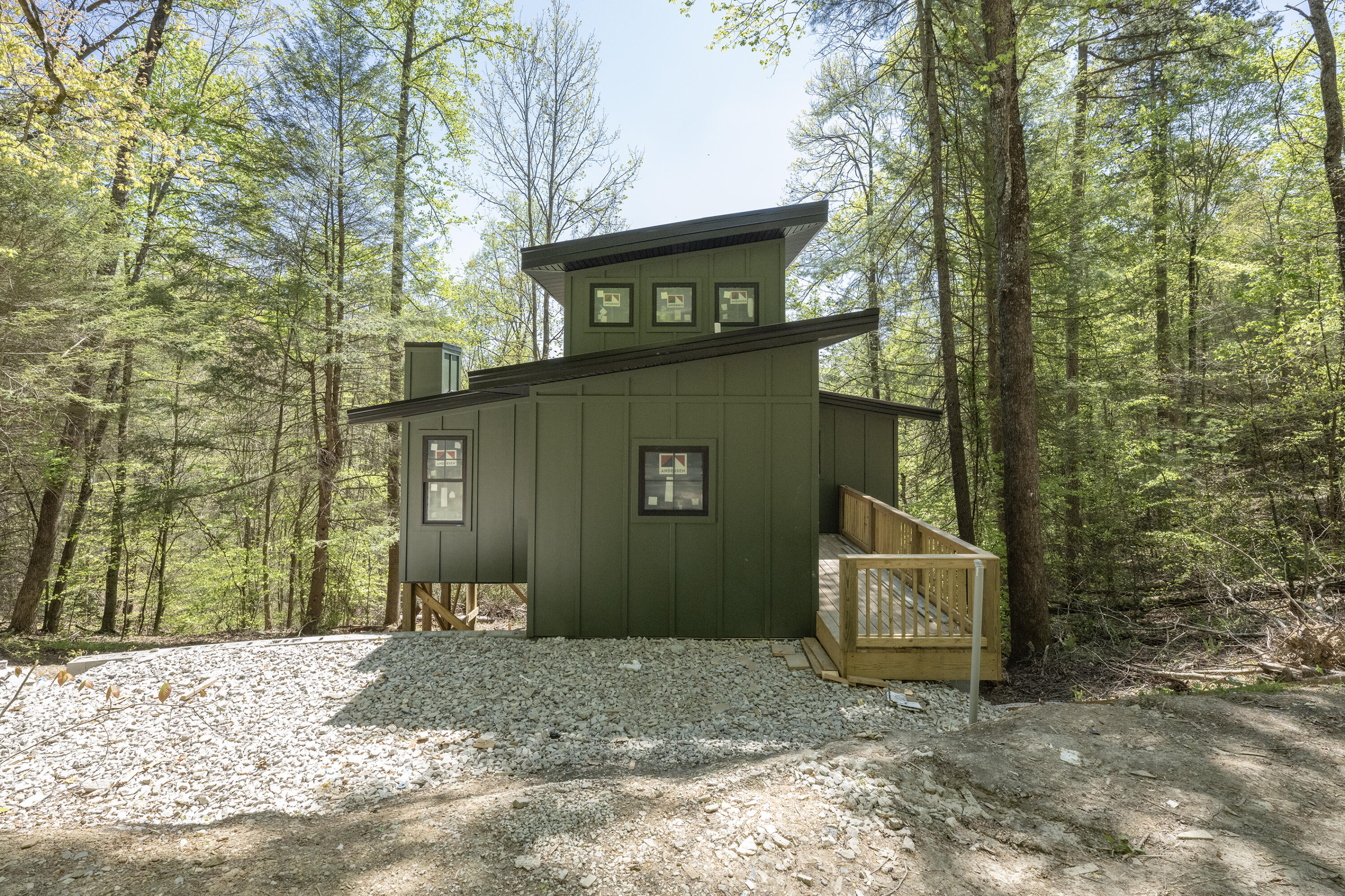 347-373 Sunset Ridge Campton, KY 41301 - Photo 1 of 59 Shed roof