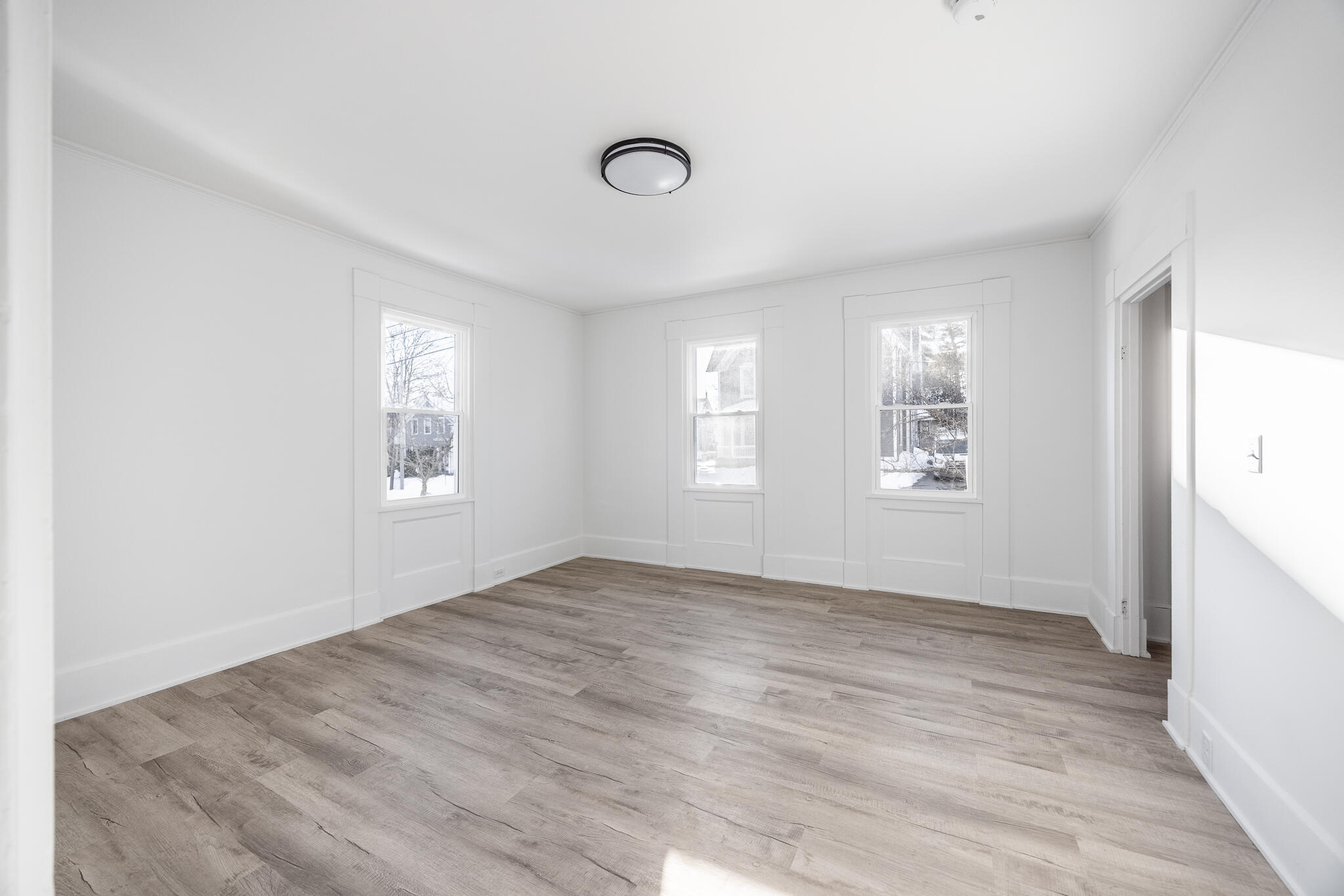 229 Center Street Bangor, ME 04401 - Photo 22 of 36 2 Living