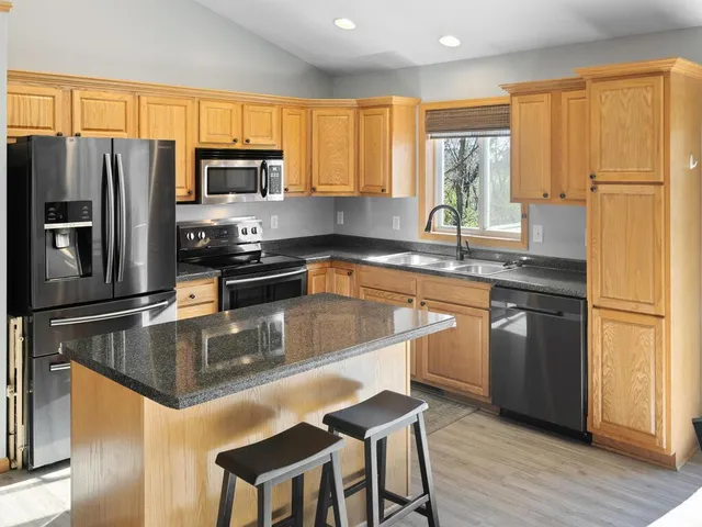 $392,000 | 1389 Mallard Lane, New Richmond, WI 54017