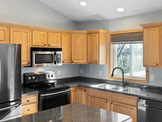 $392,000 | 1389 Mallard Lane, New Richmond, WI 54017