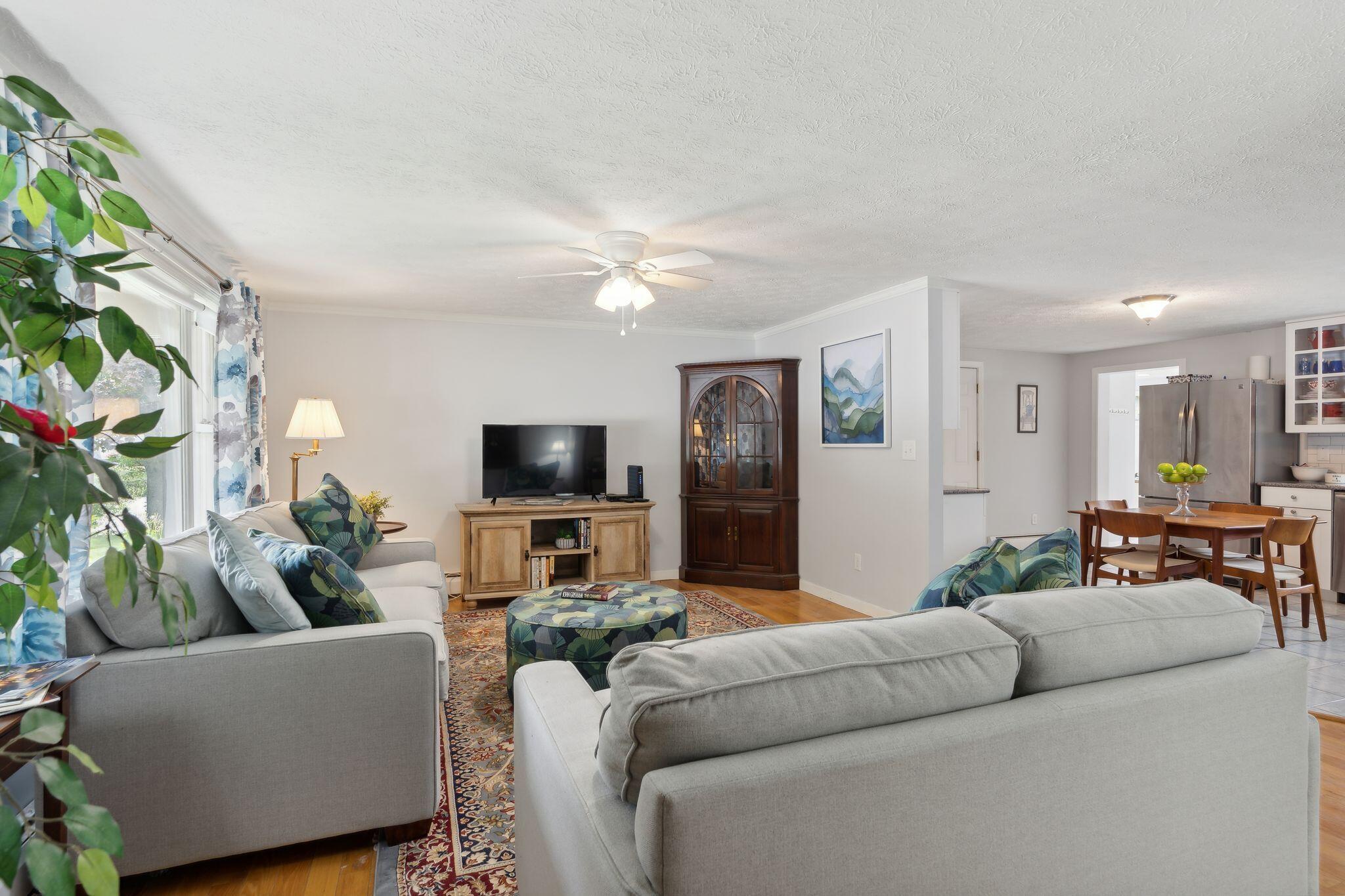10 Overset Road Portland, ME 04103 - Photo 13 of 30 Living room