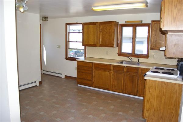 12 Stafford Road Hull, MA 02045 - Photo 3 of 8