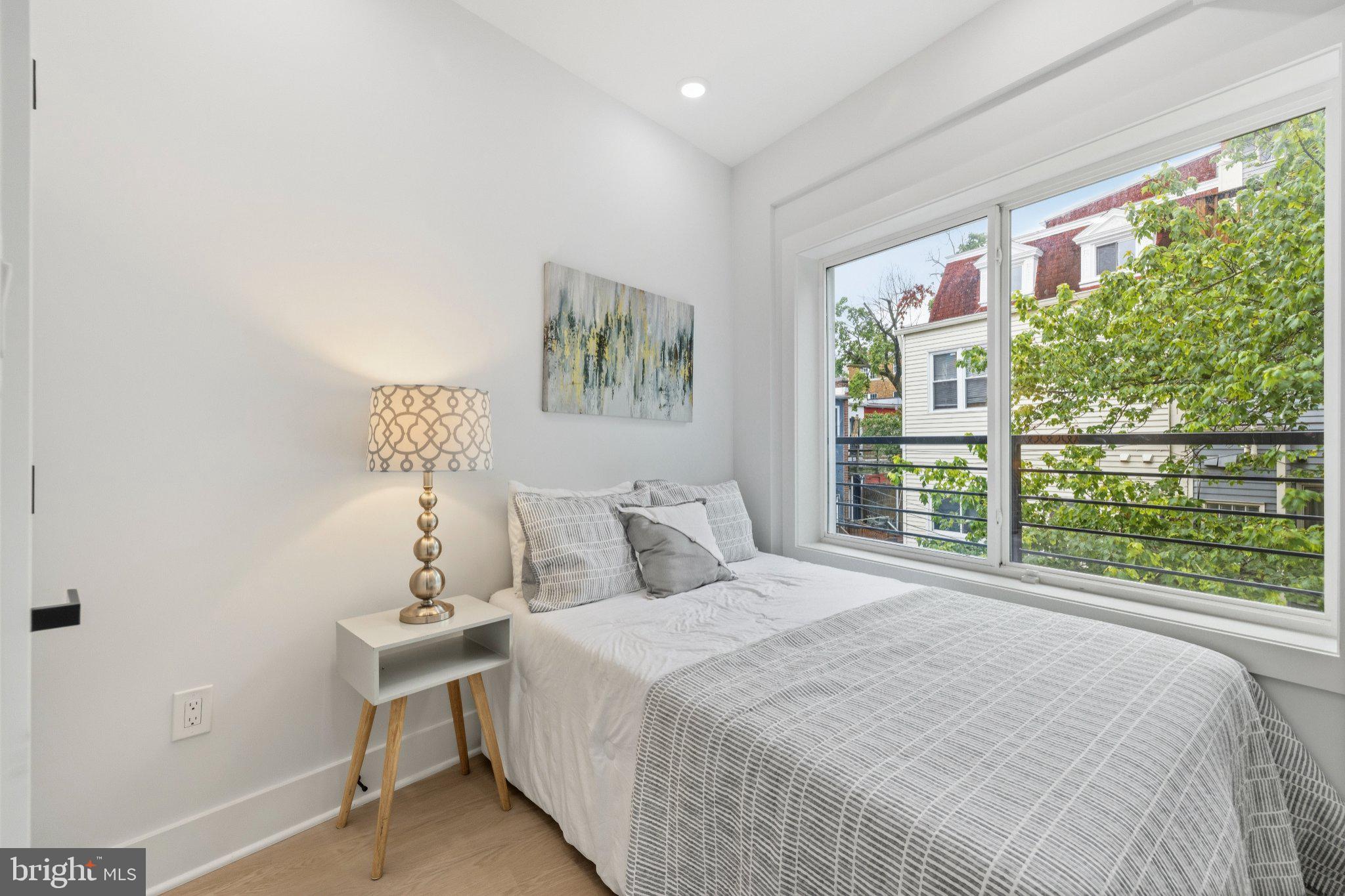 1650 Columbia Road Northwest, Unit 301 Washington, DC 20009 - Photo 8 of 29 Gallery Image 8