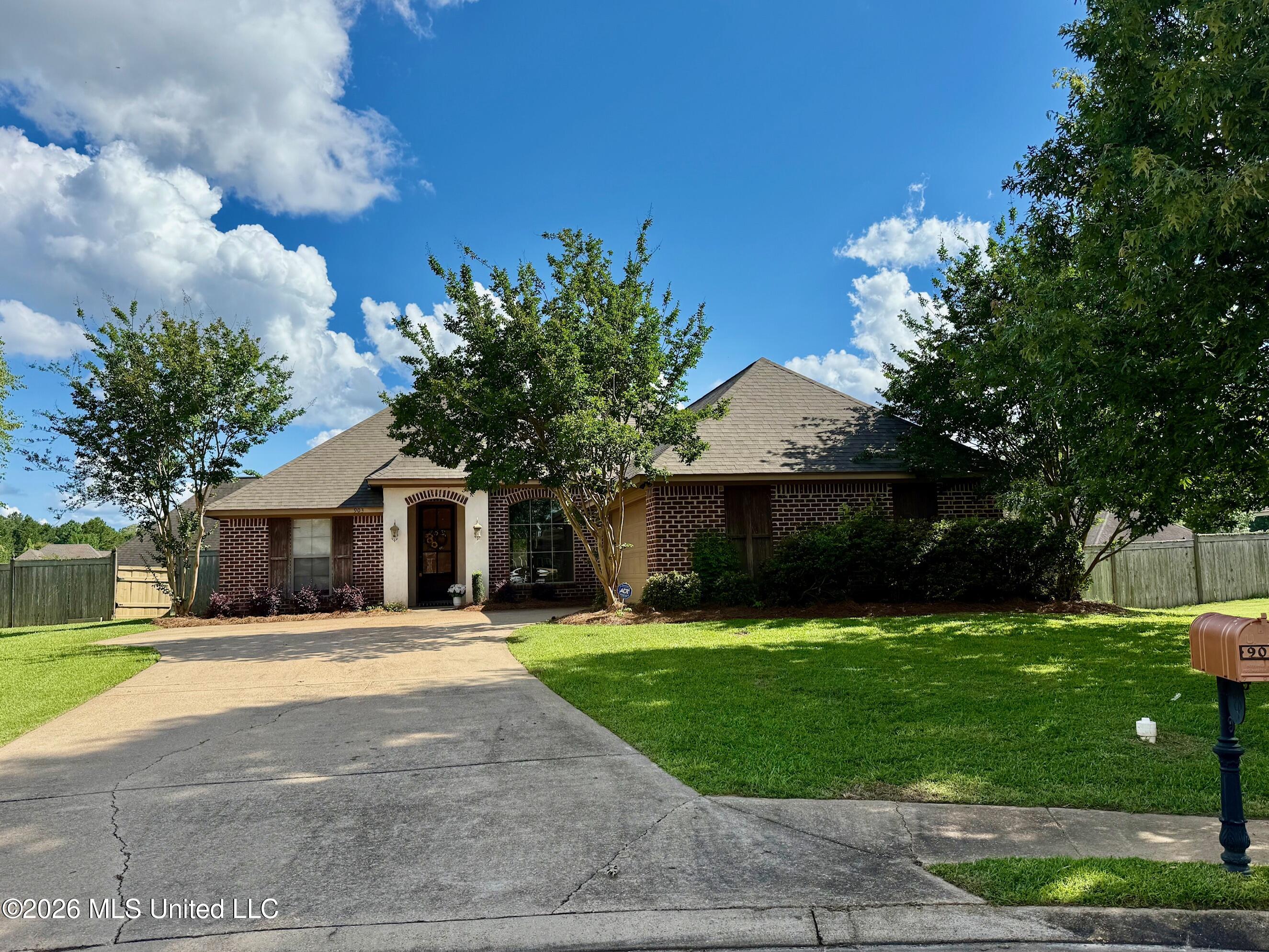903 Timberton Drive Pearl, MS 39208 - Photo 2 of 43 IMG_0893