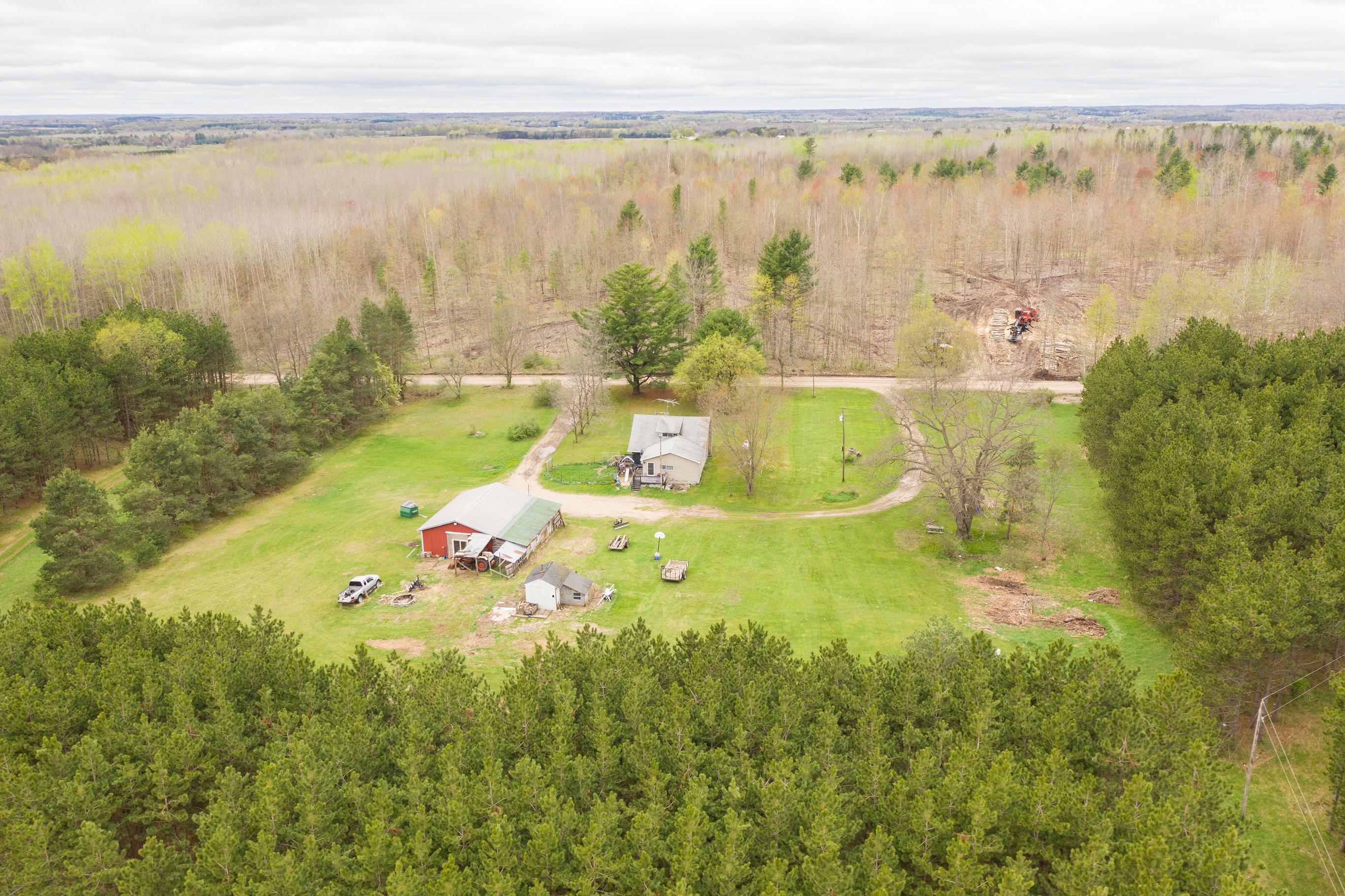8800 Northwest County Line Road Barryton, MI 49305 - Photo 5 of 25 DJI_0315
