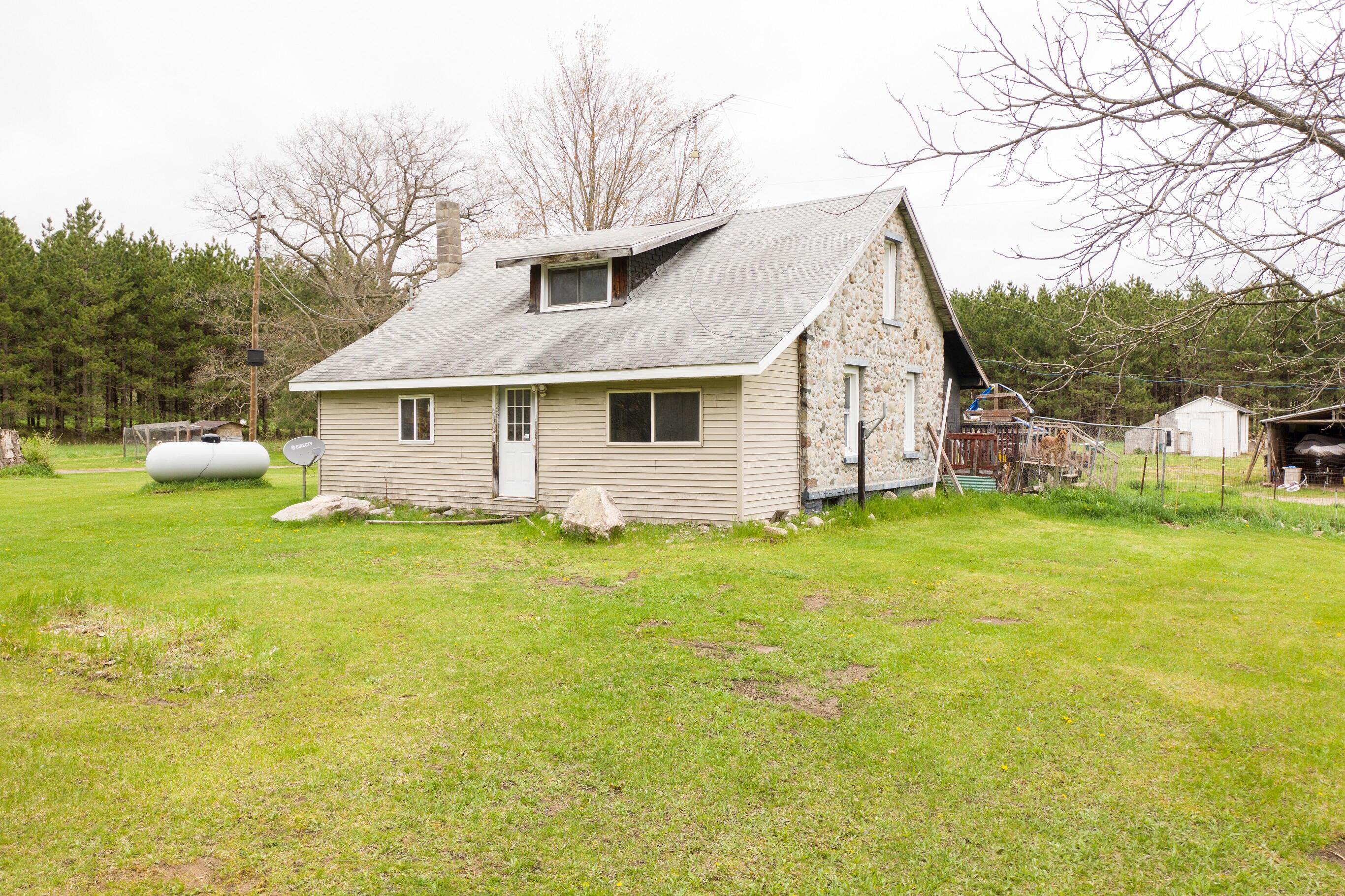 8800 Northwest County Line Road Barryton, MI 49305 - Photo 8 of 25 DJI_0321
