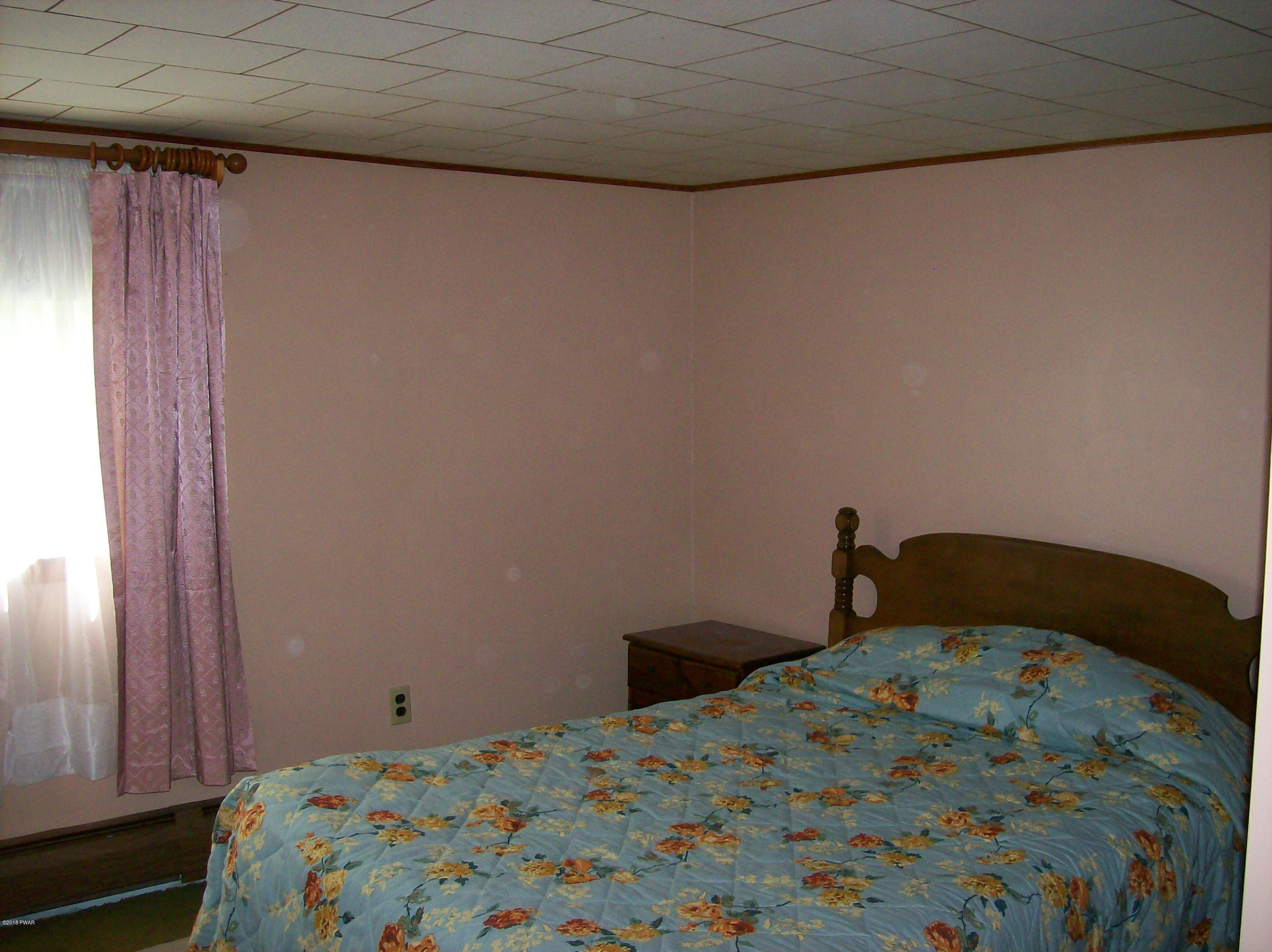 73 Wallerville Road Lake Como, PA 18437 - Photo 8 of 18