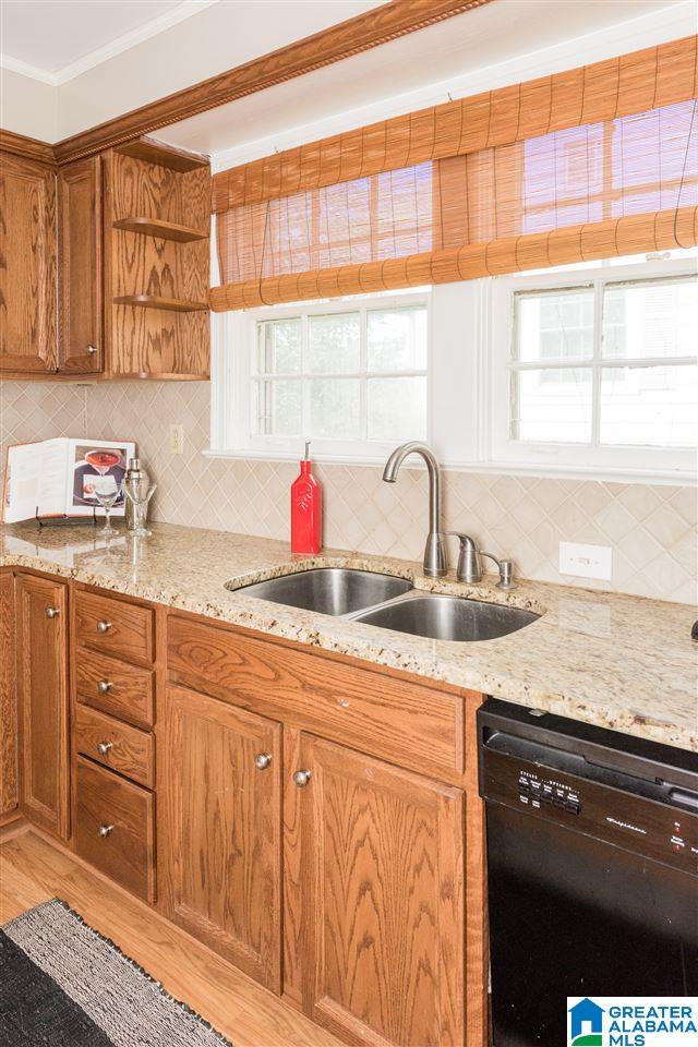 1202 Irving Road Birmingham, AL 35209 - Photo 16 of 31