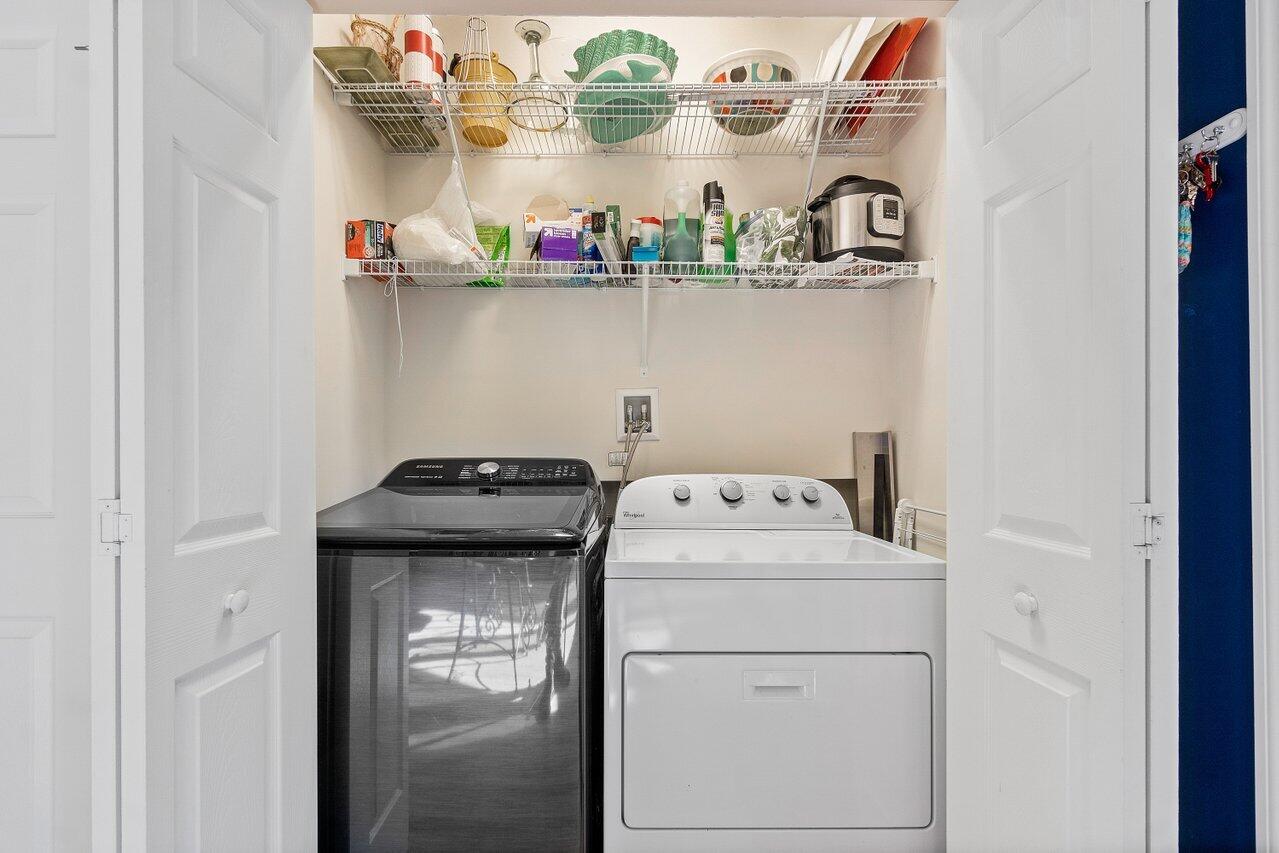 1192 Turnbridge Drive Jupiter, FL 33458 - Photo 15 of 25 Washer Dryer