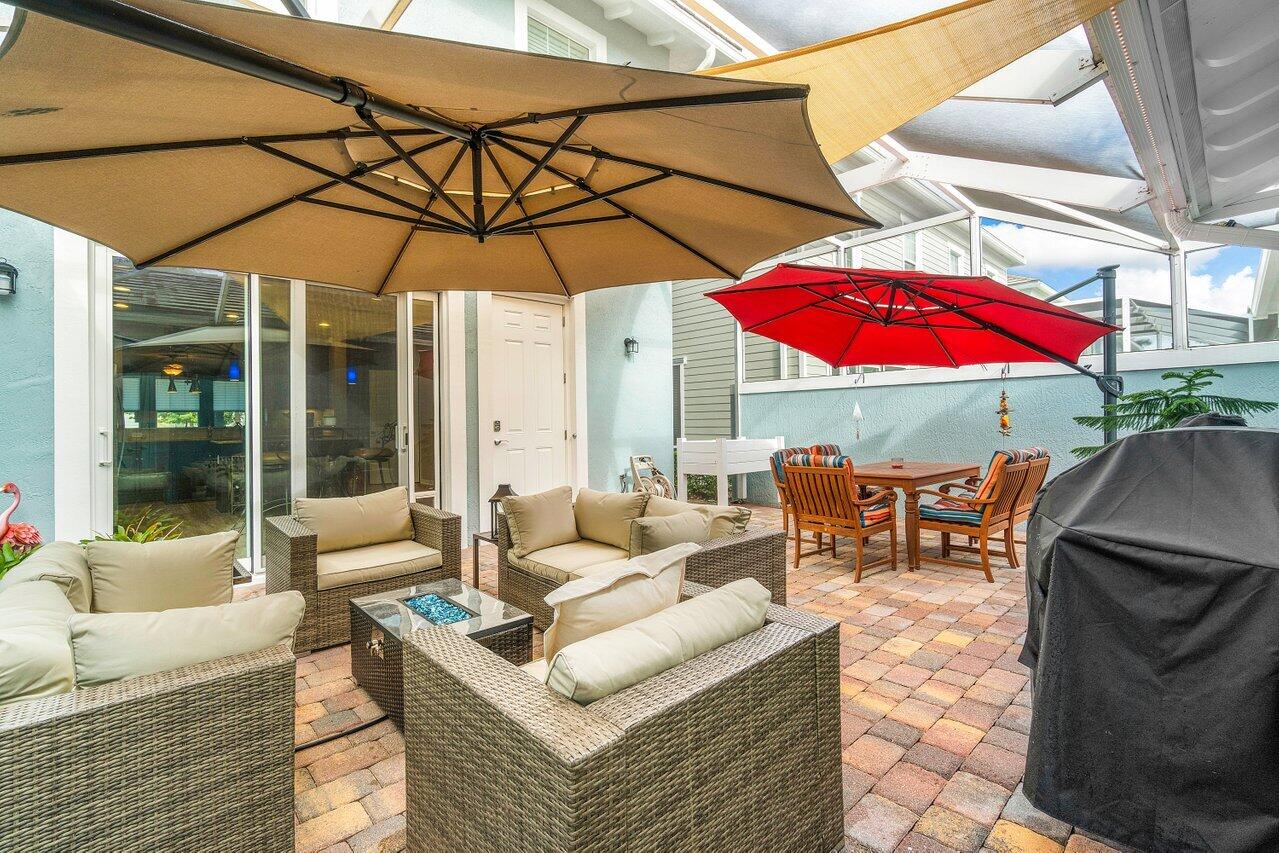 1192 Turnbridge Drive Jupiter, FL 33458 - Photo 4 of 25 Patio