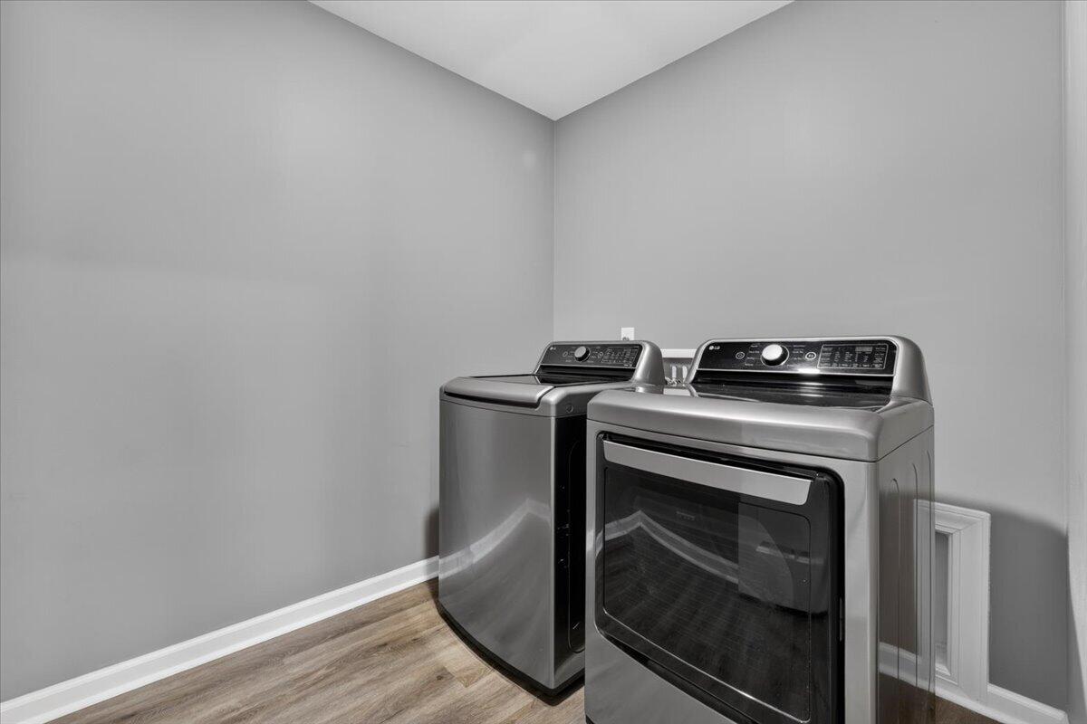 464 Cedarview Road Summerville, SC 29486 - Photo 26 of 54 26-Brandi Sanicharr - DSC09721