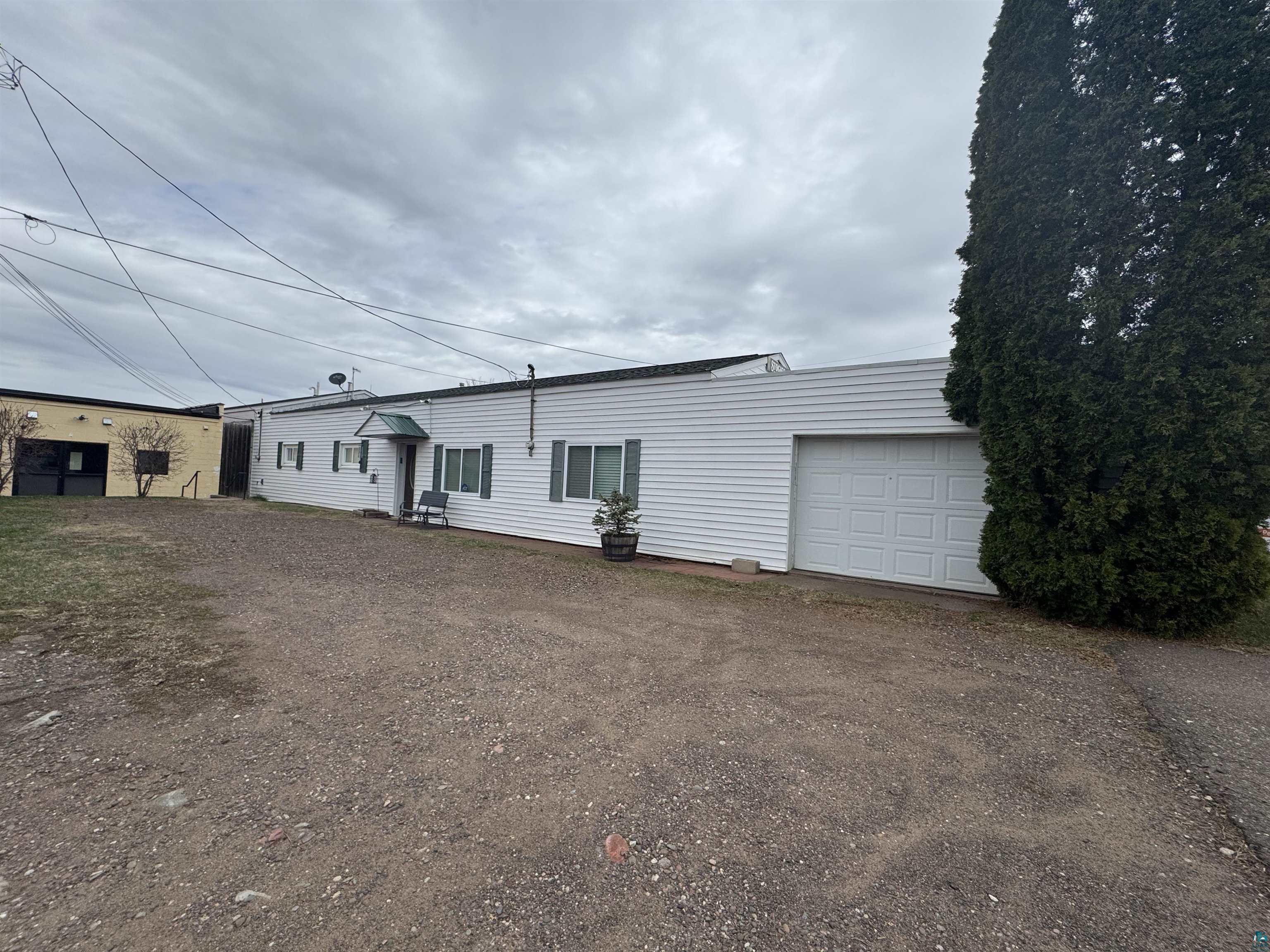 406 4th Street Moose Lake, MN 55767 - Photo 3 of 42