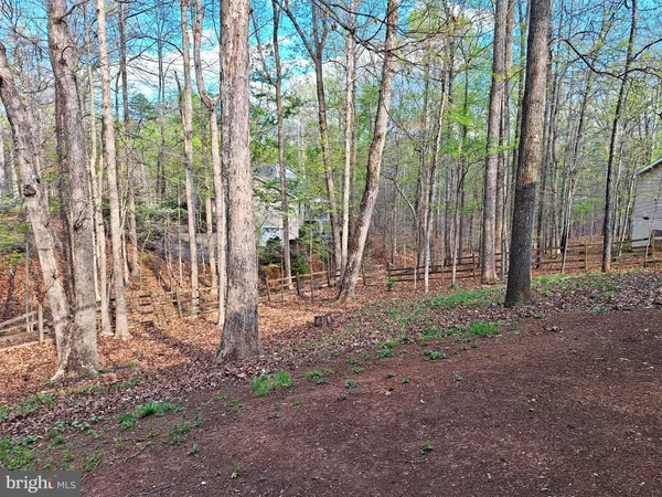 $2,550 | 12 Albano Court, Palmyra, VA 22963