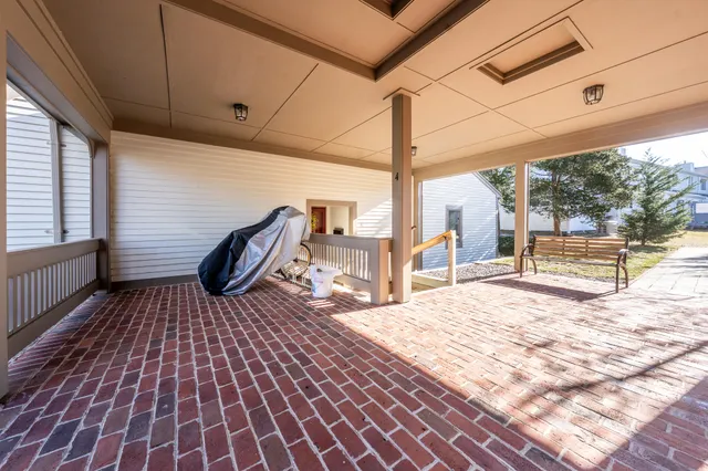 $599,900 | 39 Blossom Avenue, Unit 4, Osterville, MA 02655