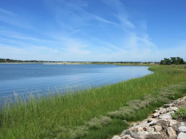 $599,900 | 39 Blossom Avenue, Unit 4, Osterville, MA 02655