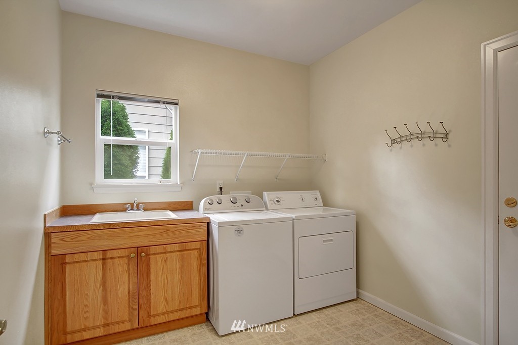 3406 174th Place Southeast Bothell, WA 98012 - Photo 13 of 25